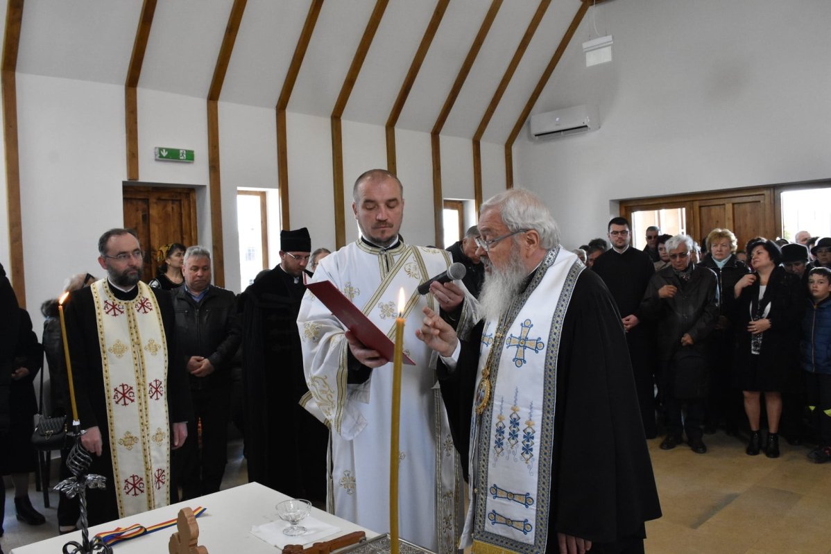 Binecuvântare pentru credincioșii din Parohia Răscruci, Cluj 208015