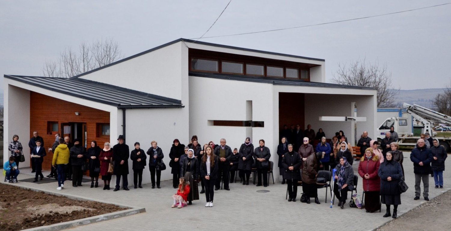 Slujire arhierească la Călan, Hunedoara 208140