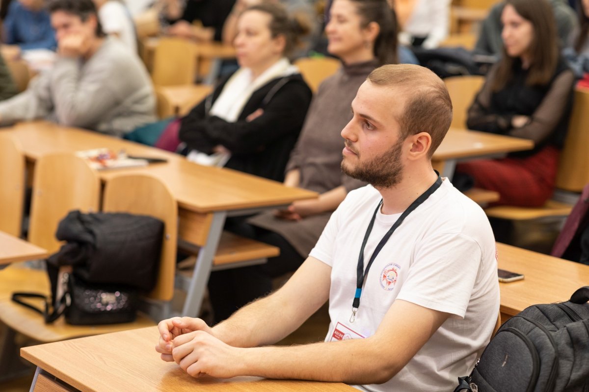 Conferință ASCOR despre importanța postului în viața tinerilor 208303