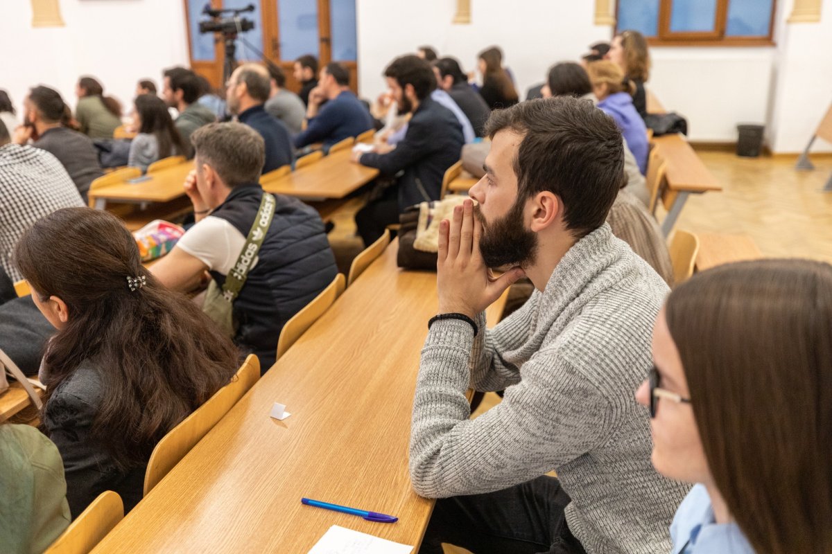 Conferință ASCOR despre importanța postului în viața tinerilor 208315