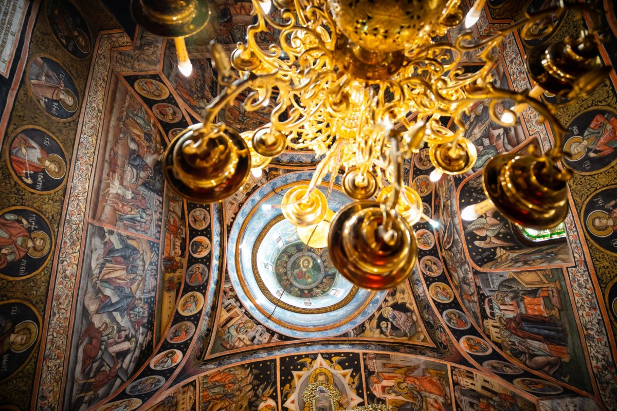 Hirotesii întru duhovnic la paraclisul istoric al Reședinței Patriarhale 208360