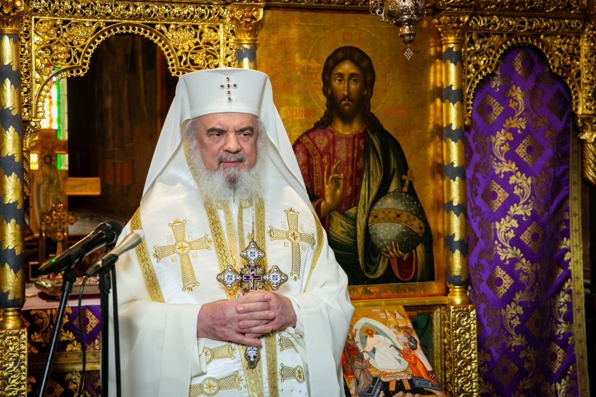 Hirotesii întru duhovnic la paraclisul istoric al Reședinței Patriarhale 208377