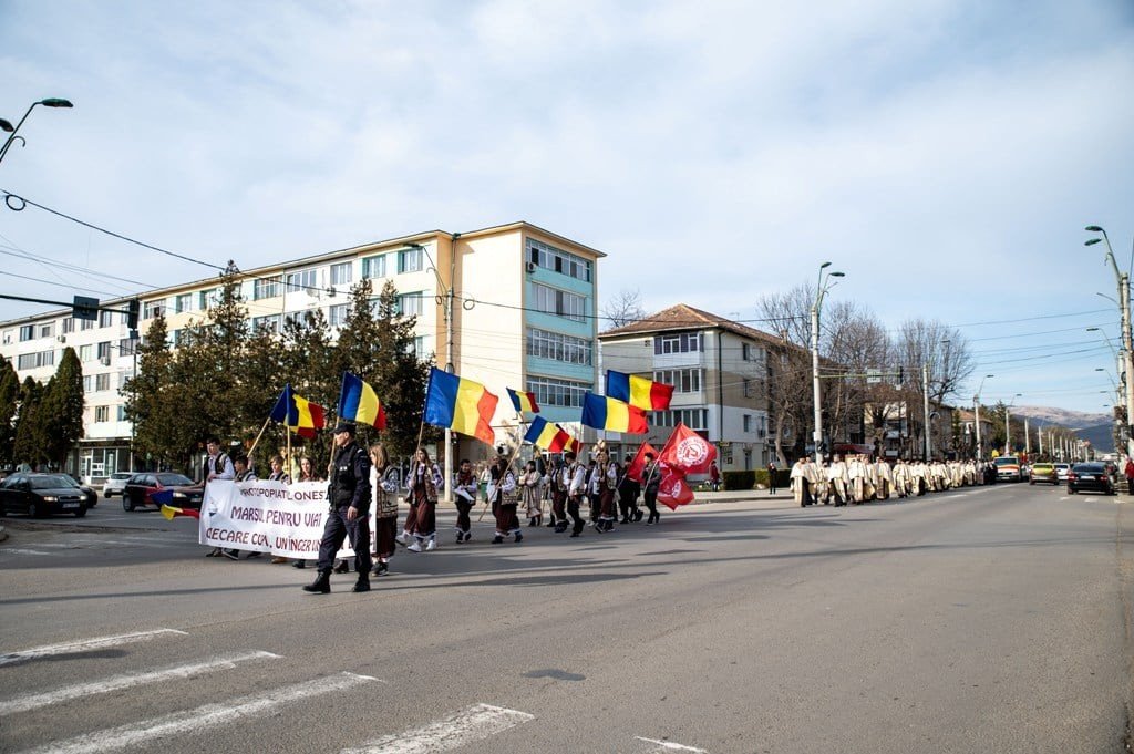 Procesiune la Onești, Bacău 208285