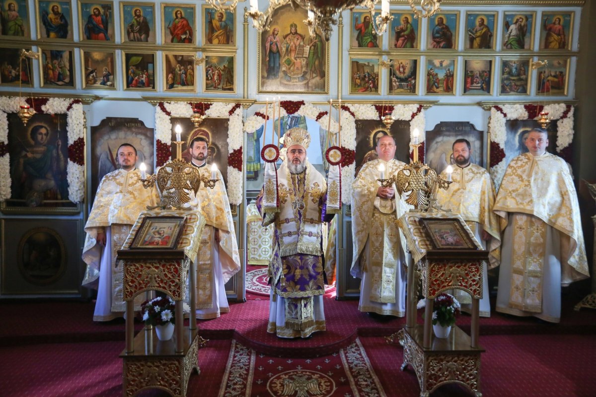 Slujiri misionare ale ierarhilor din Muntenia și Dobrogea 208690