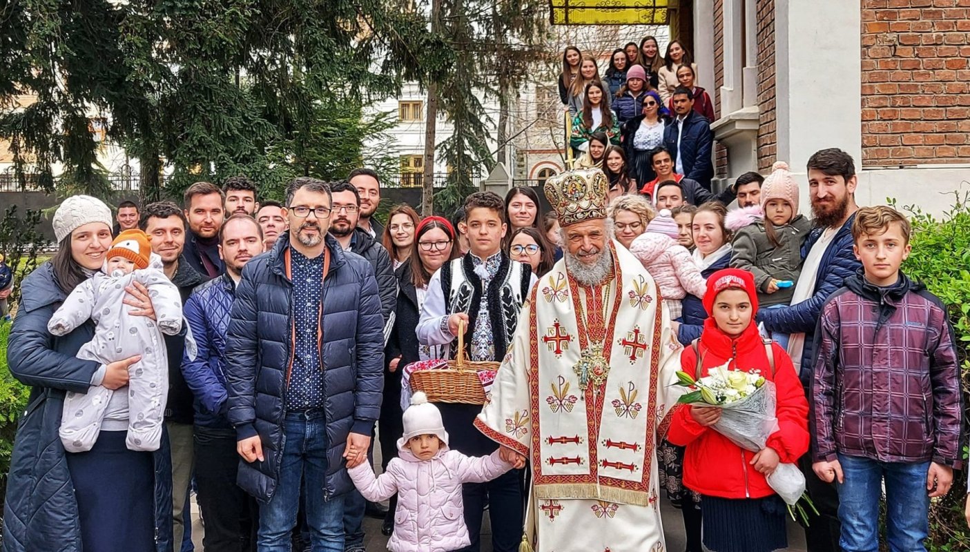 Slujiri misionare ale ierarhilor din Muntenia și Dobrogea 208714