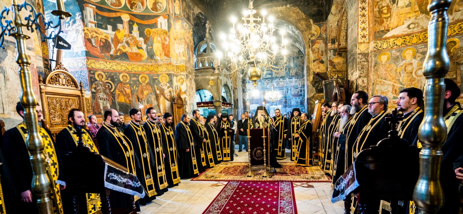 A cincea săptămână din Postul Mare la Mănăstirea „Sfântul Ioan cel Nou” din Suceava 208954