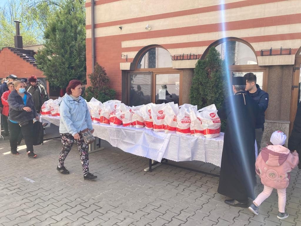 Ziua Internațională a Romilor, marcată la Parohia Mărcuța din Capitală 209083