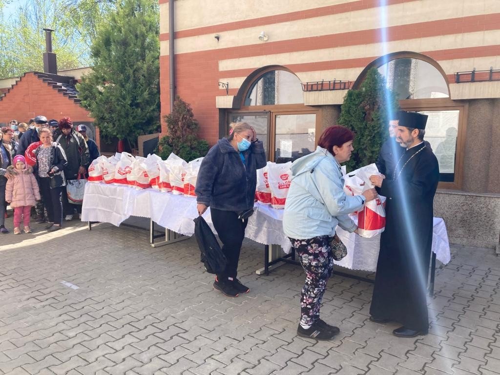 Ziua Internațională a Romilor, marcată la Parohia Mărcuța din Capitală 209088