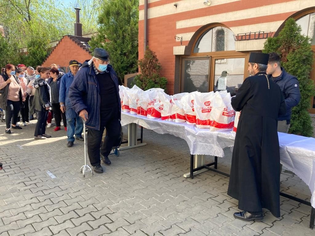 Ziua Internațională a Romilor, marcată la Parohia Mărcuța din Capitală 209090