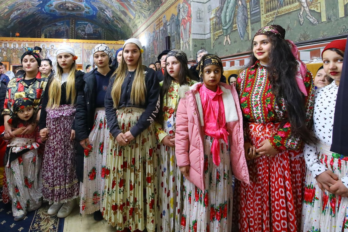 Binecuvântare arhierească în Parohia misionară Turda-Fabrici 209274