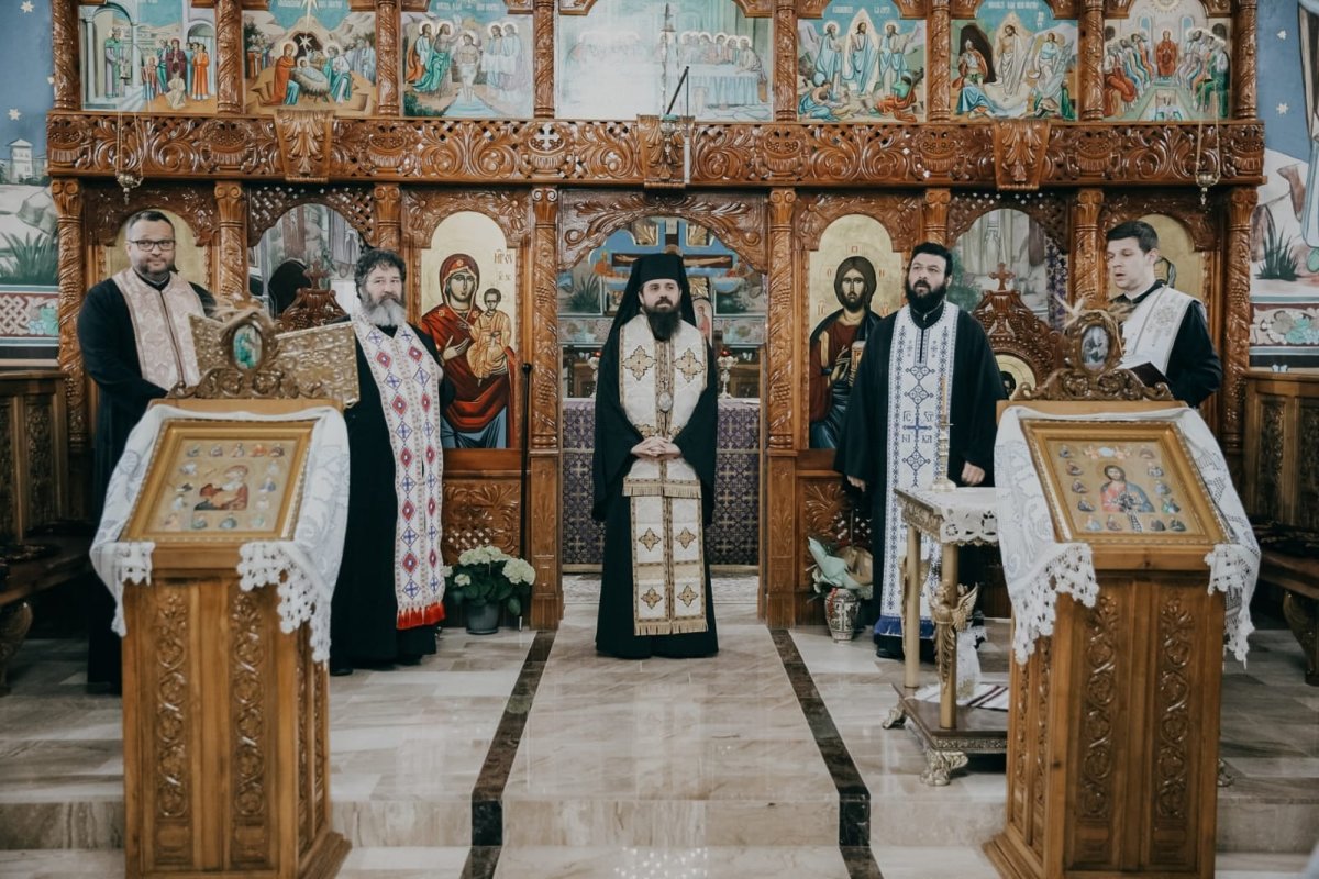 Peste 600 de participanţi la pelerinajul Tinerilor pe jos de la Iclod la Nicula 209257