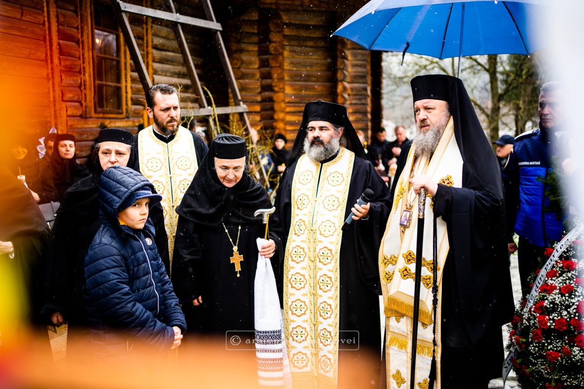 Pomenirea stareței Irina Pântescu la Mănăstirea Voroneț 209321