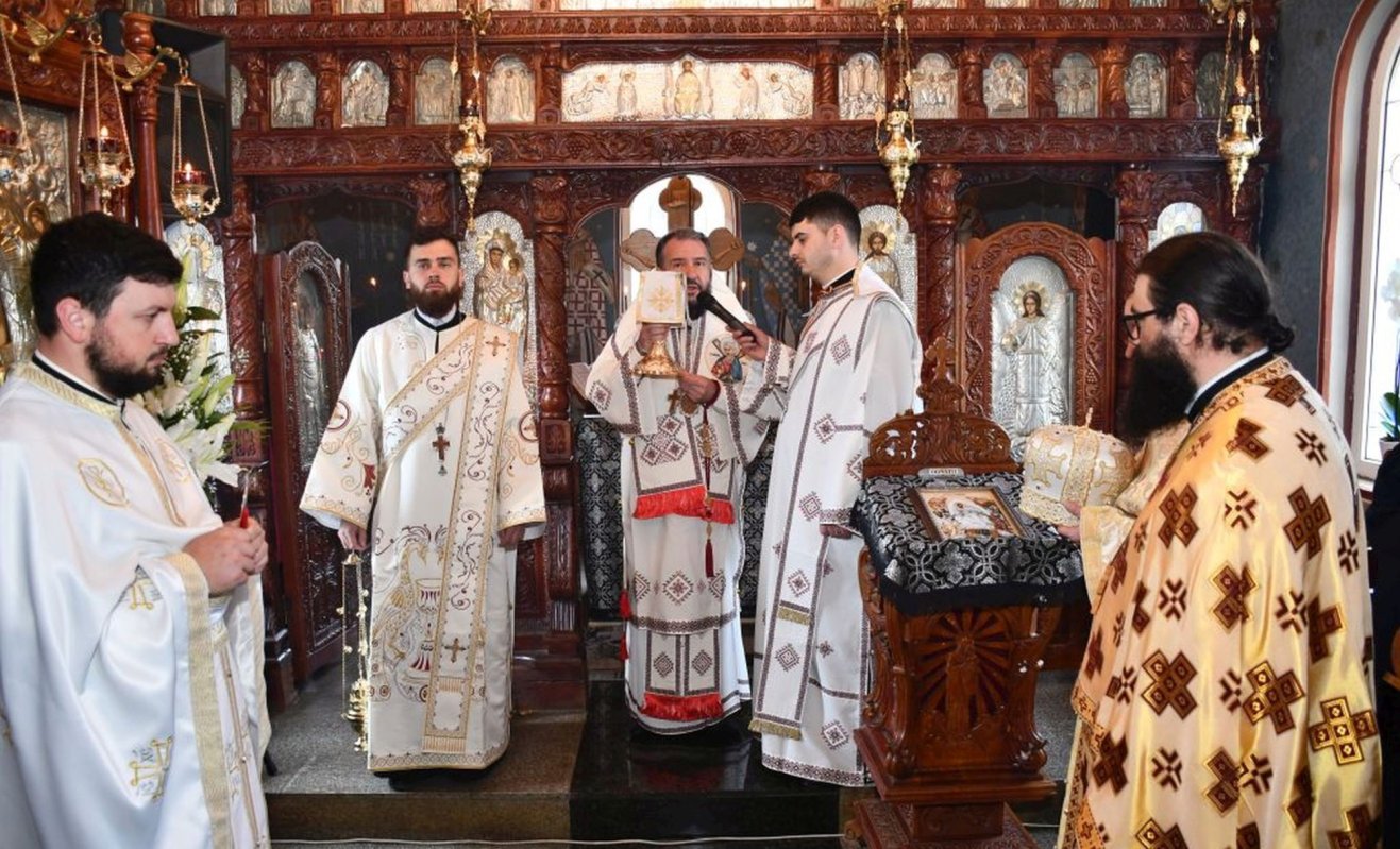 Dialoguri duhovnicești cu tineri din Eparhia Caransebeșului 209383