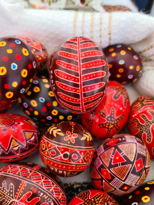 Paștile, o poveste scrisă pe coaja fragilă de ou 209490