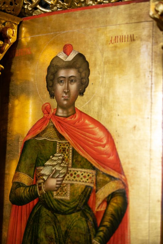 Ridicare în rang pentru cinci ieromonahi din Arhiepiscopia Bucureștilor 209666