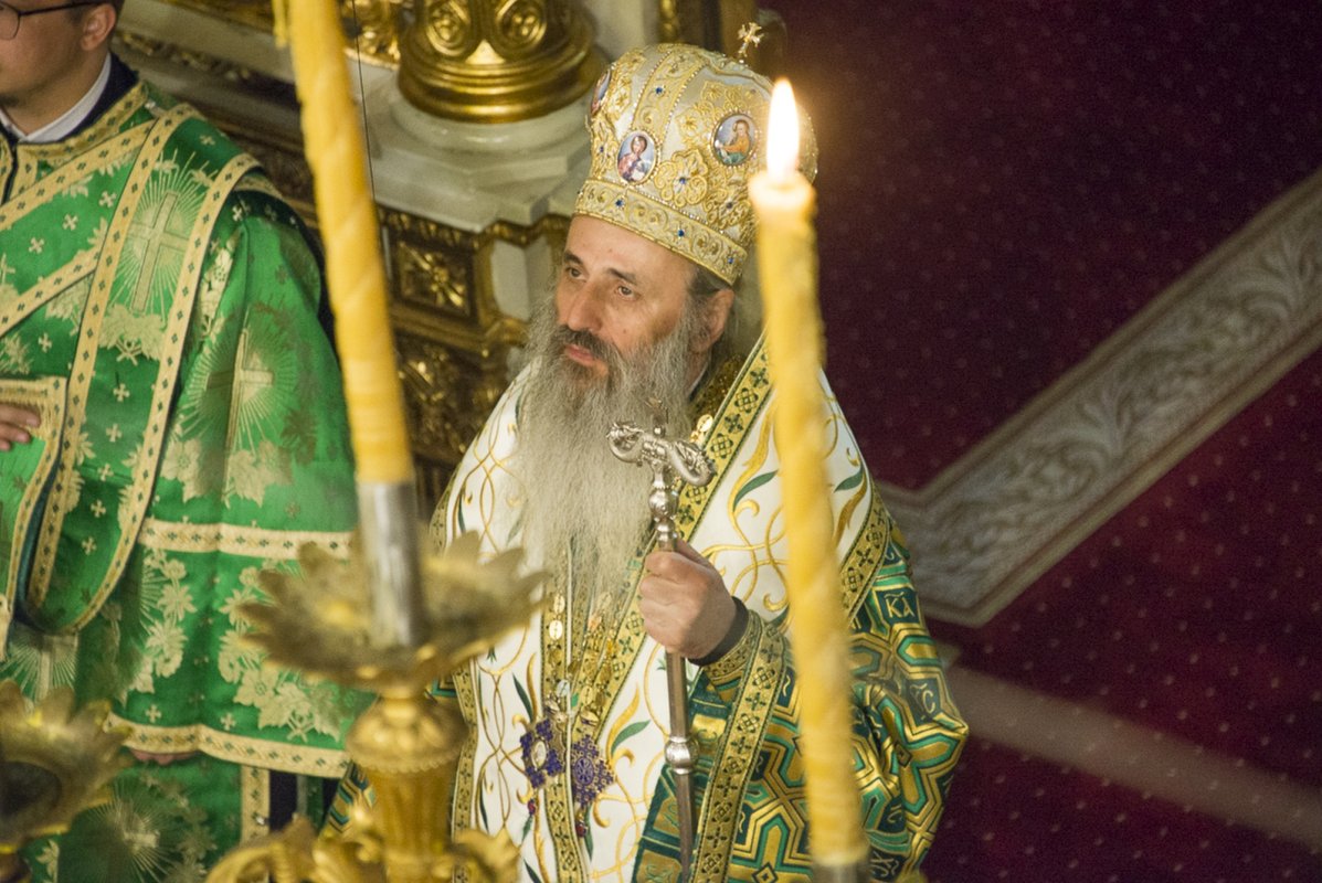 „Dumnezeu caută să vină și în sufletul nostru cel întristat” 210158