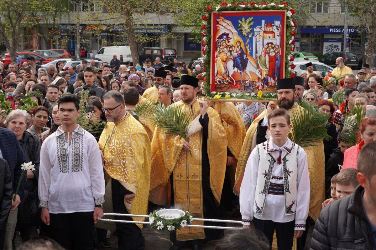 Pelerinajul de Florii în Arhiepiscopia Dunării de Jos  210004