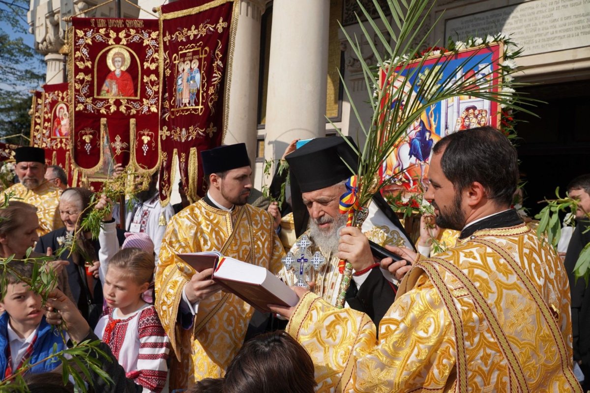 Pelerinajul de Florii în Arhiepiscopia Dunării de Jos  210012