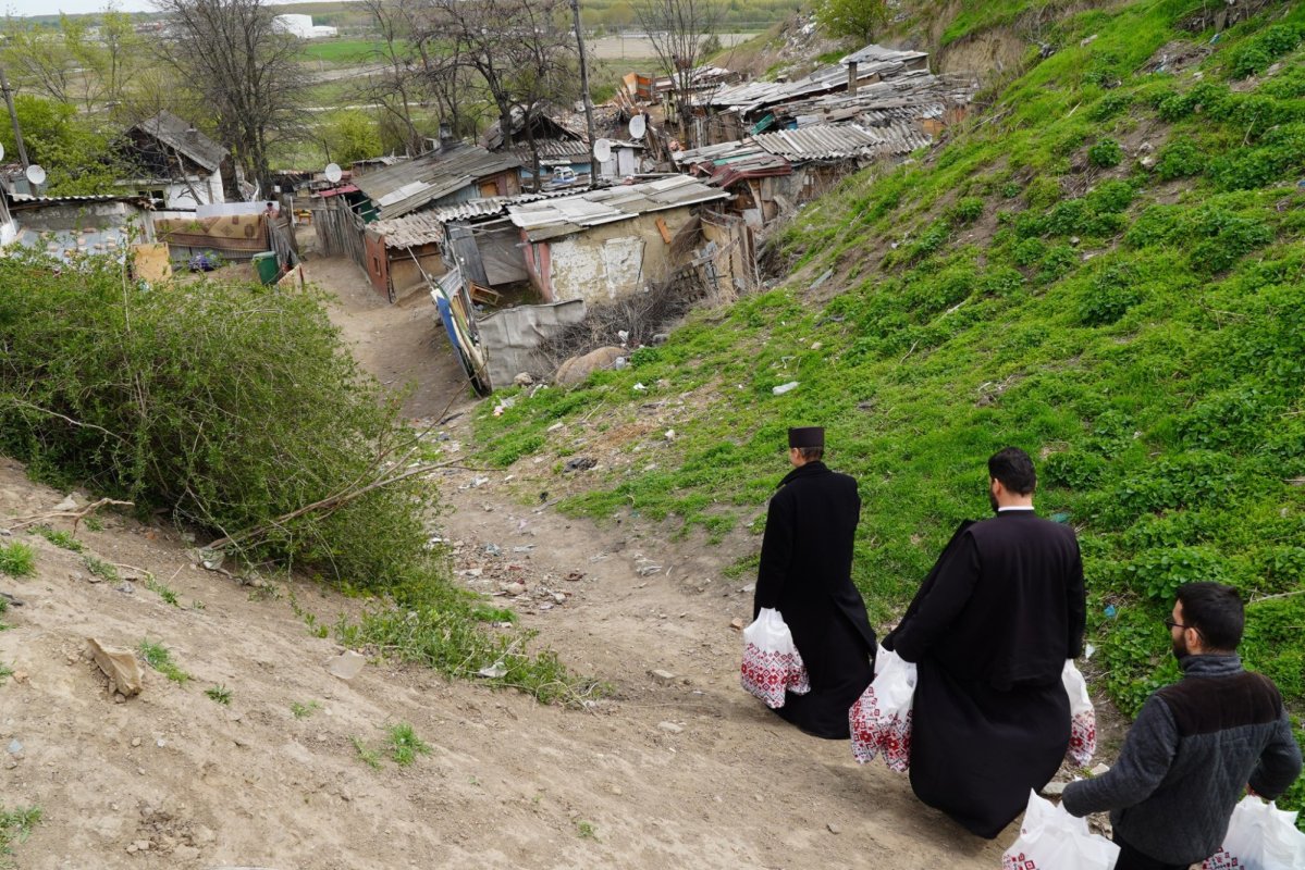 Noi acțiuni social‑filantropice în Arhiepiscopia Dunării de Jos 210444