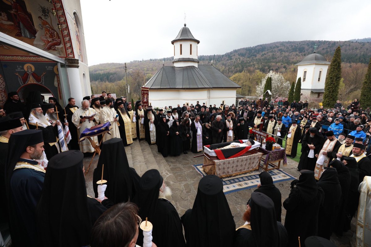 O viață închinată slujirii lui Dumnezeu  210455