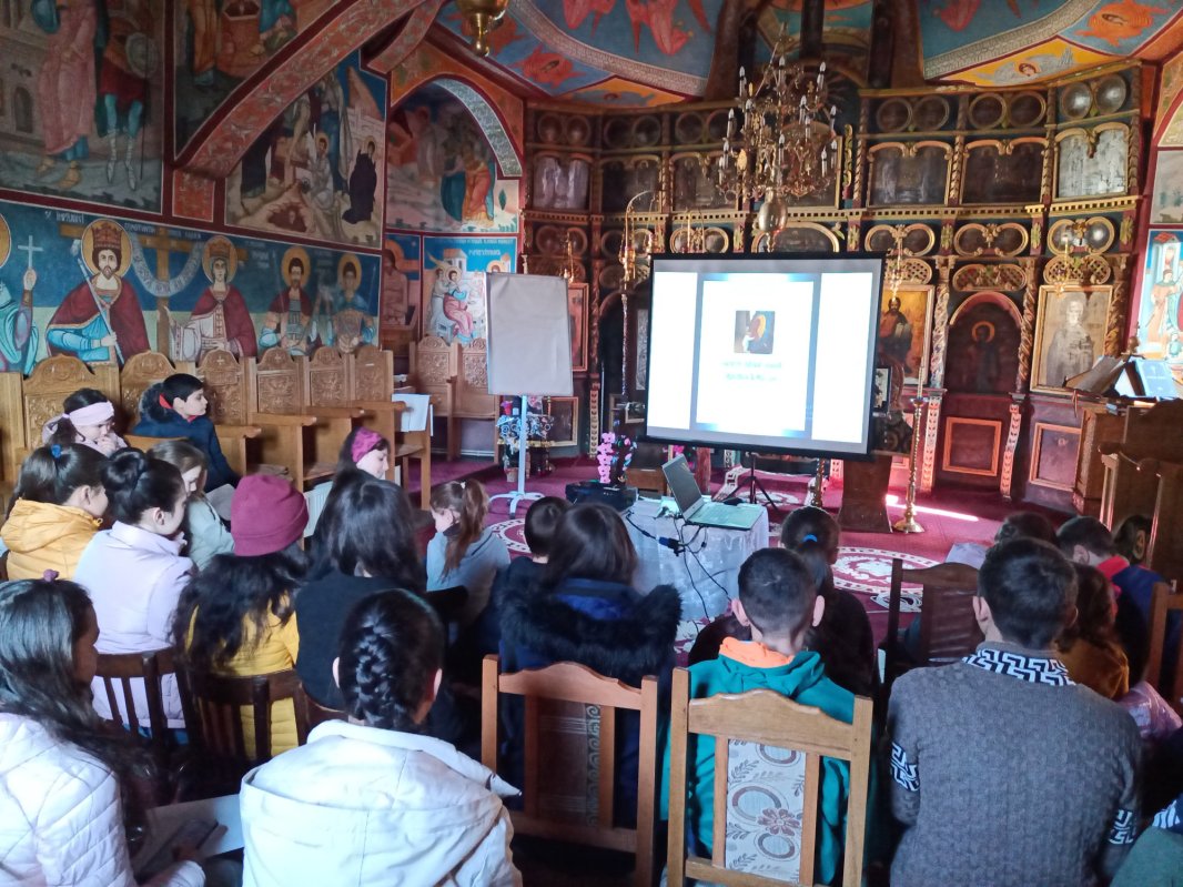 Proiect catehetic în Parohia Țolici, Neamț 210381