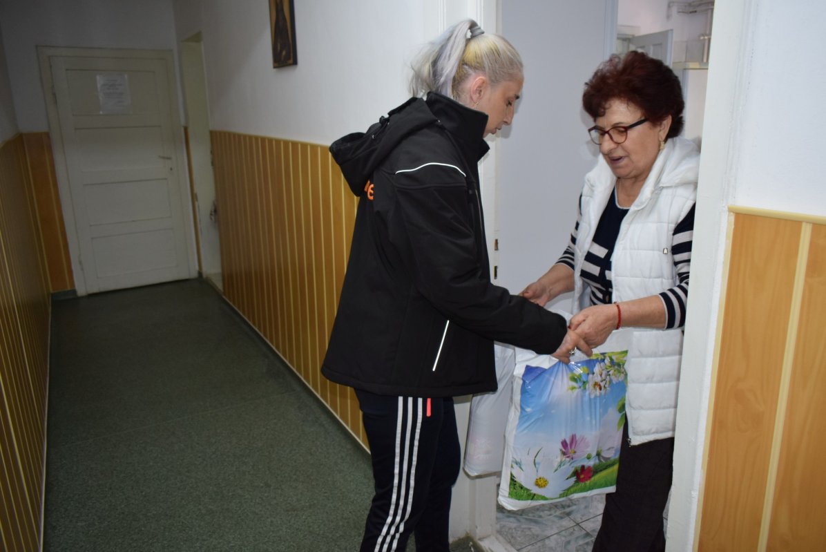 Acțiuni social-filantropice la Parohia Iosefin din Timișoara 210523