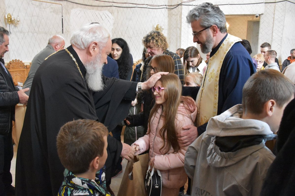 Daruri și binecuvântare pentru 172 de copii refugiați la Cluj-Napoca 210504