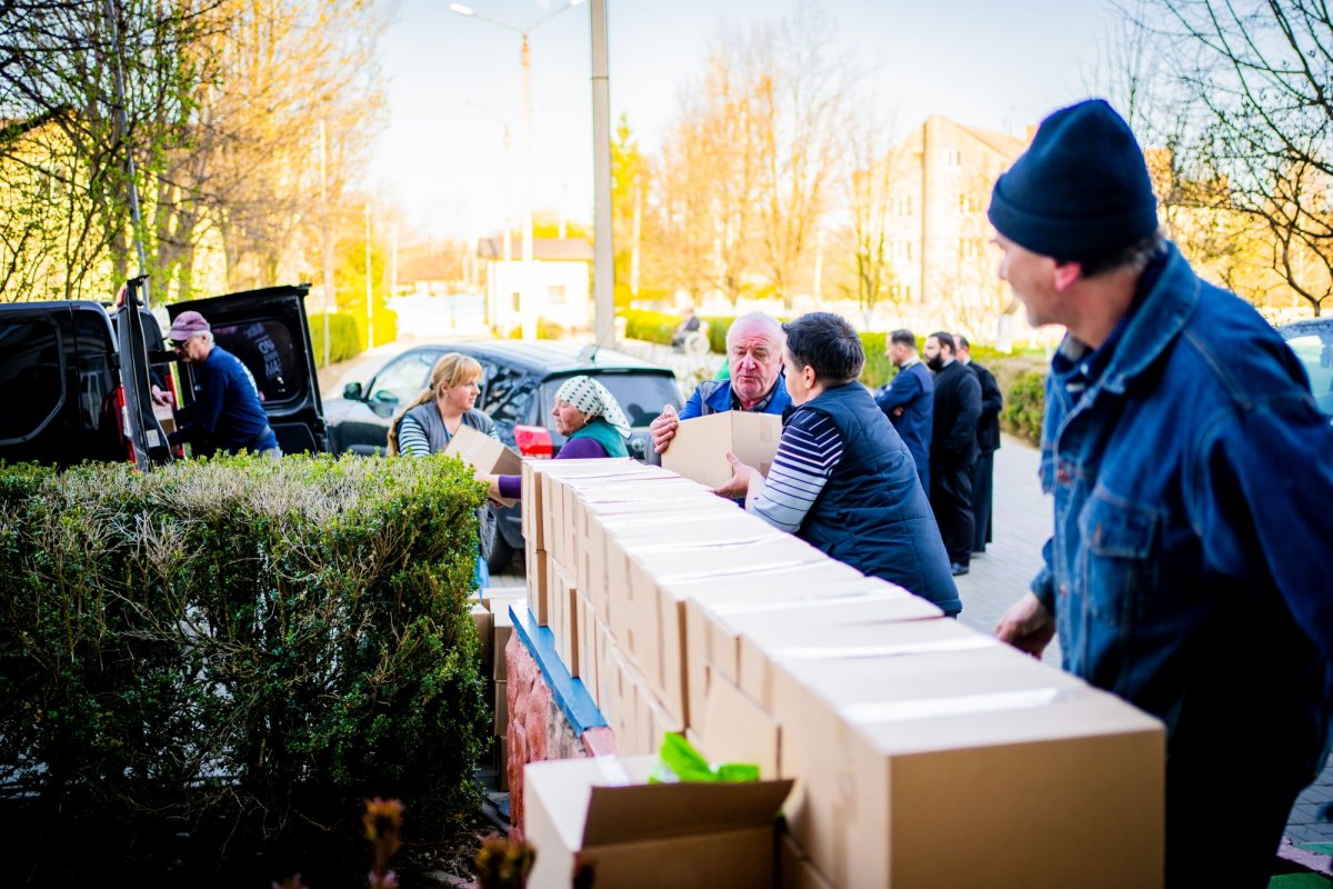 Alături de refugiații ucraineni din Bucovina de Nord 210539