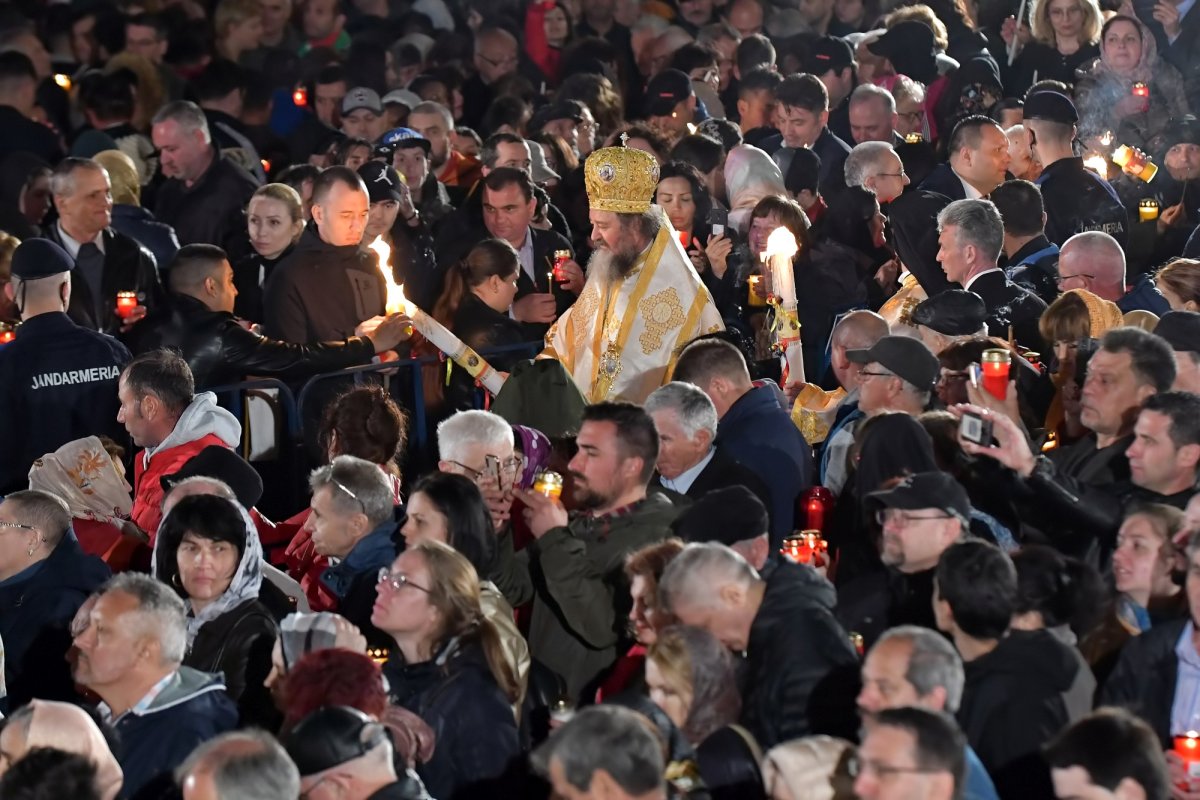 Învierea este vreme de iertare şi primire de har 210203