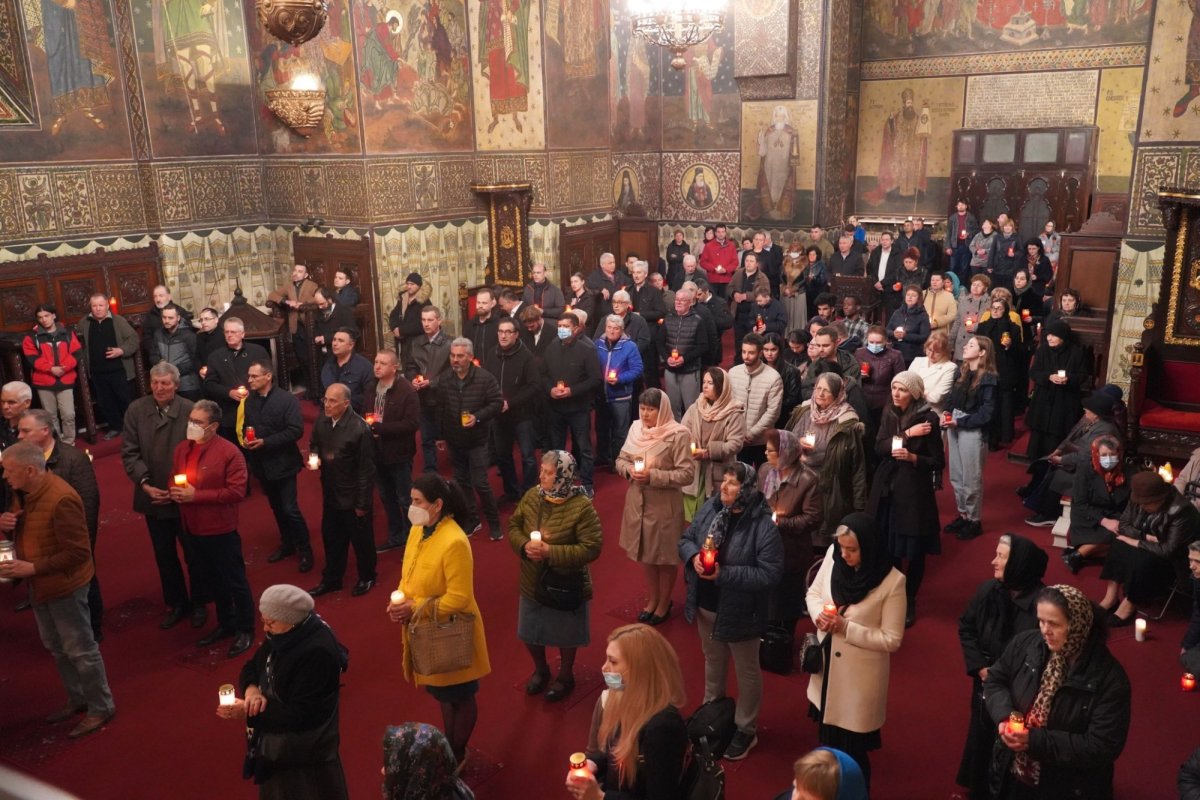 Slujba Învierii Domnului la Catedrala Arhiepiscopală din Galaţi 211042