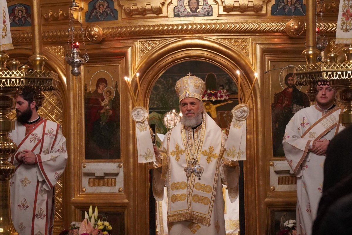 Slujba Învierii Domnului la Catedrala Arhiepiscopală din Galaţi 211045