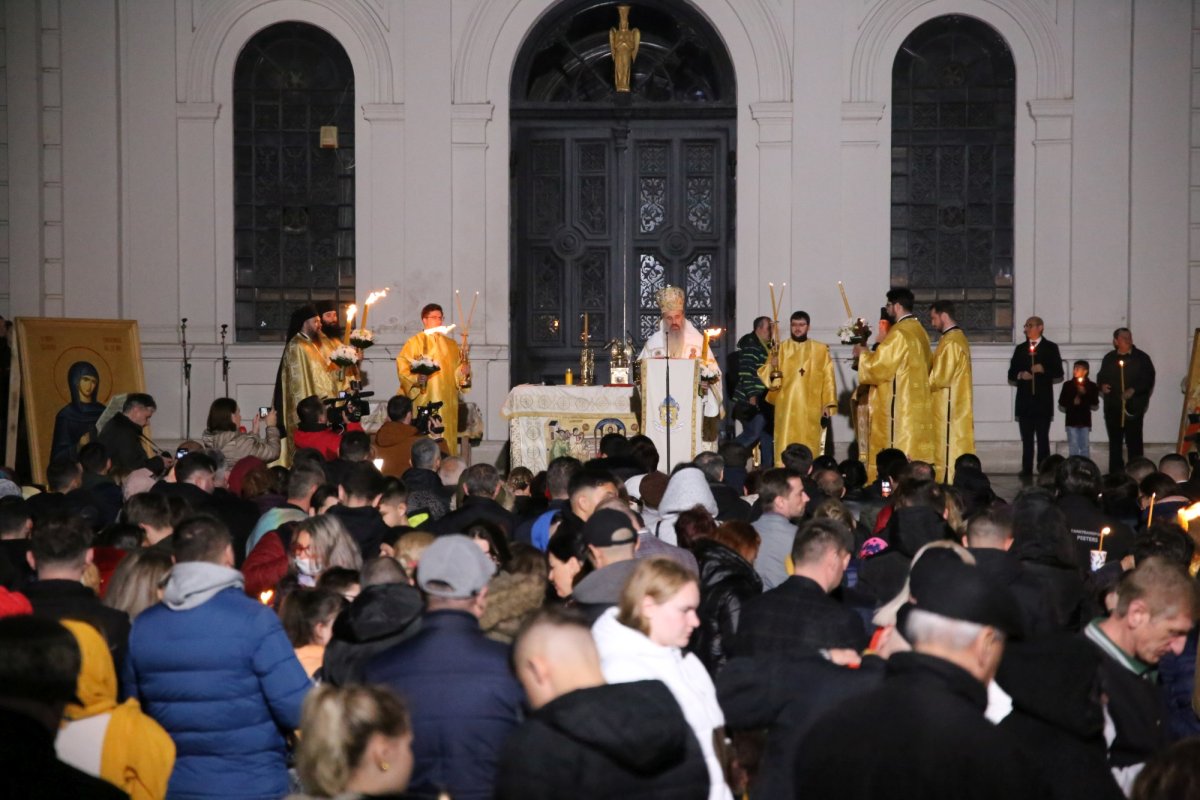 Slujbă în limba slavonă pentru refugiații ucraineni din Iași 211149