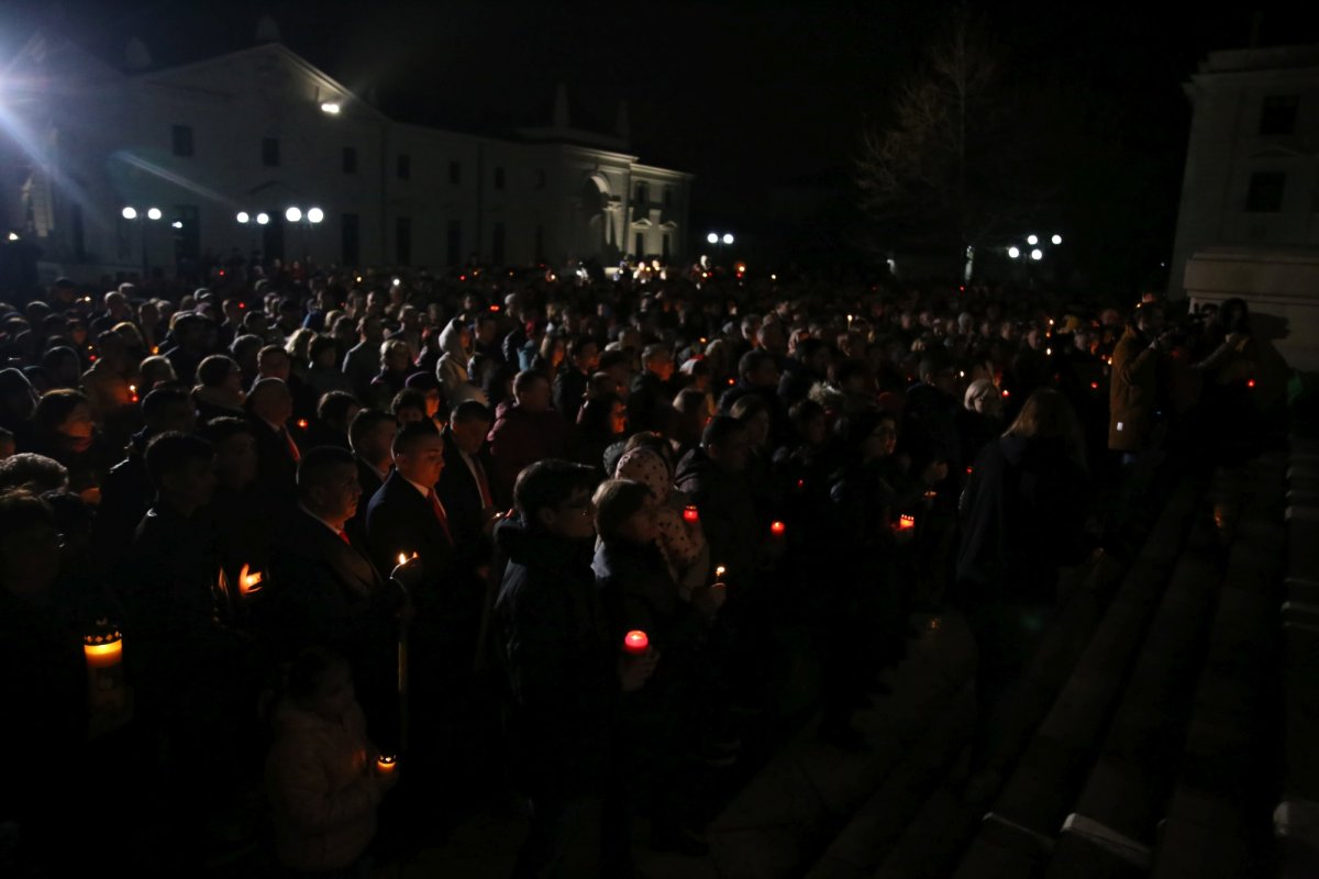 Slujbă în limba slavonă pentru refugiații ucraineni din Iași 211153
