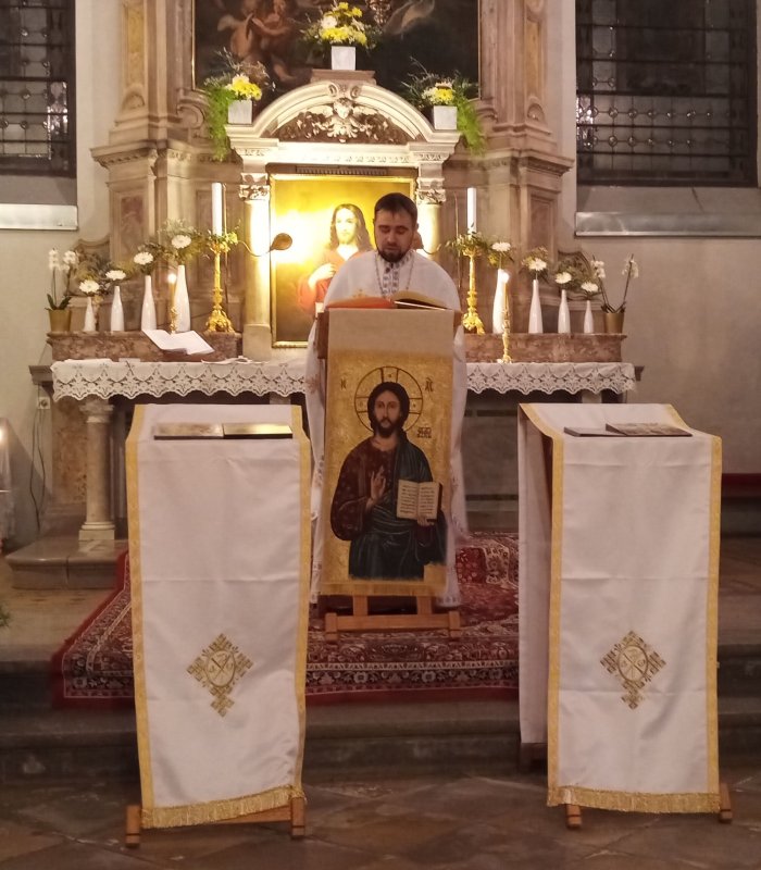 Prima slujbă de Paști pentru românii ortodocși din Slovenia 211233