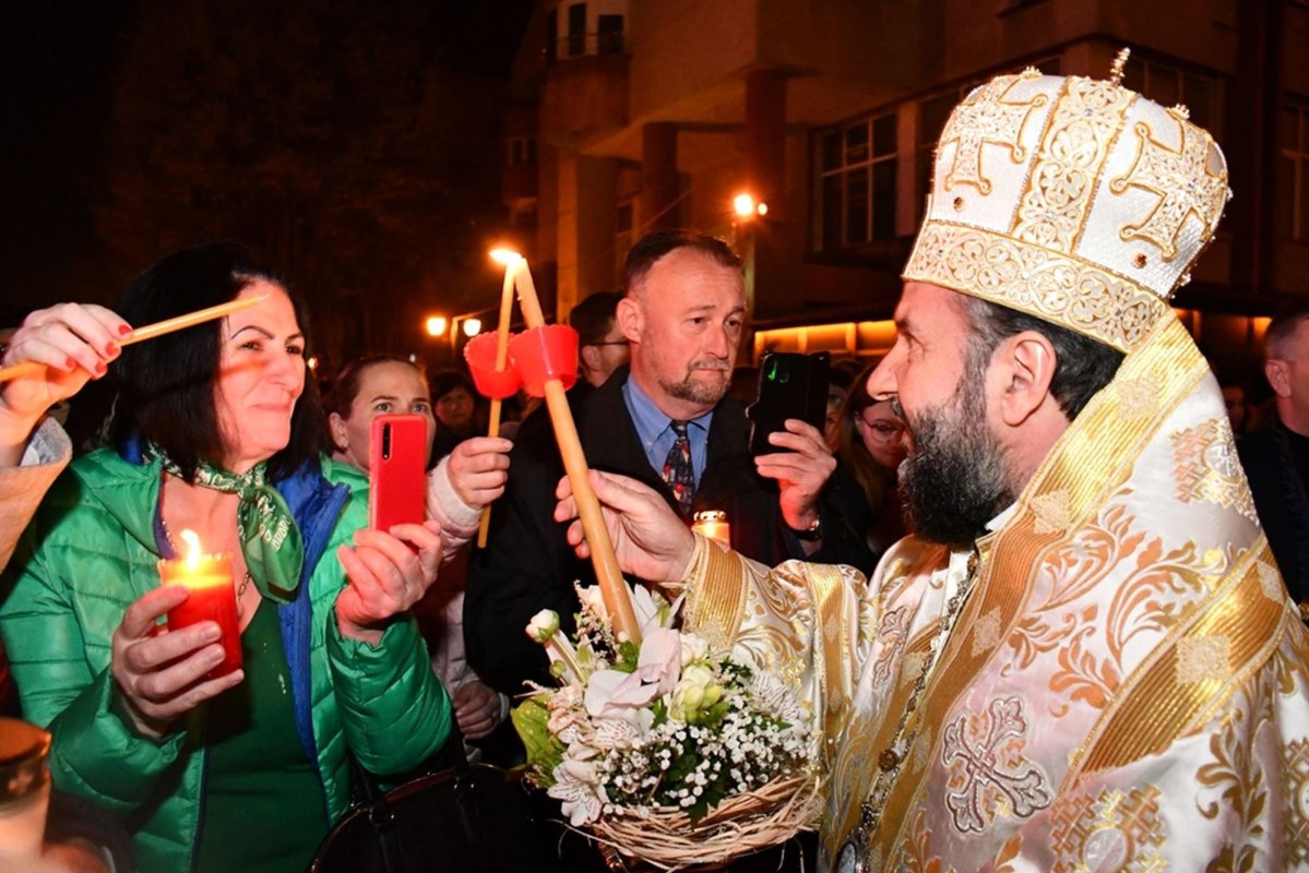 Zi de praznic la Catedrala „Învierea Domnului” din Caransebeș 211229