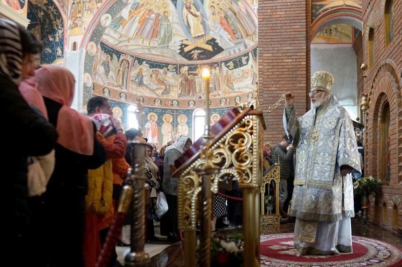 Izvorul Tămăduirii prăznuit în eparhii din Muntenia și Dobrogea 212007