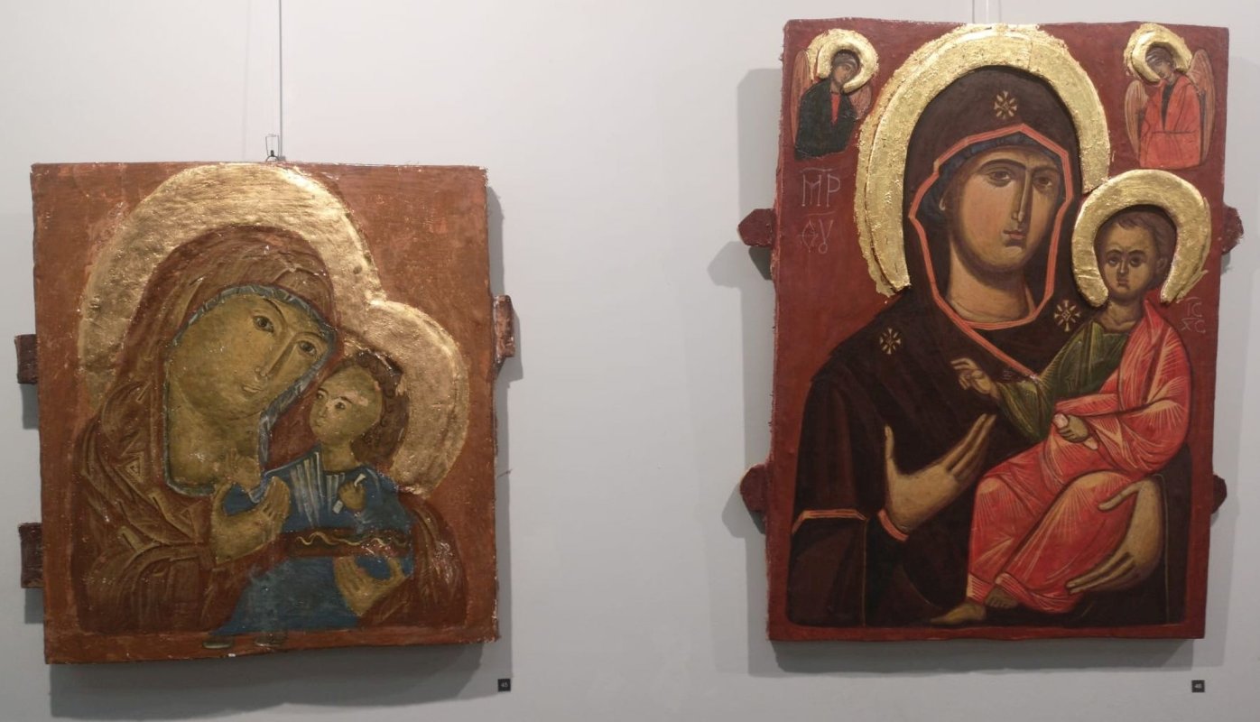 Expoziţie de icoane - a vedea dincolo de frumos 212206