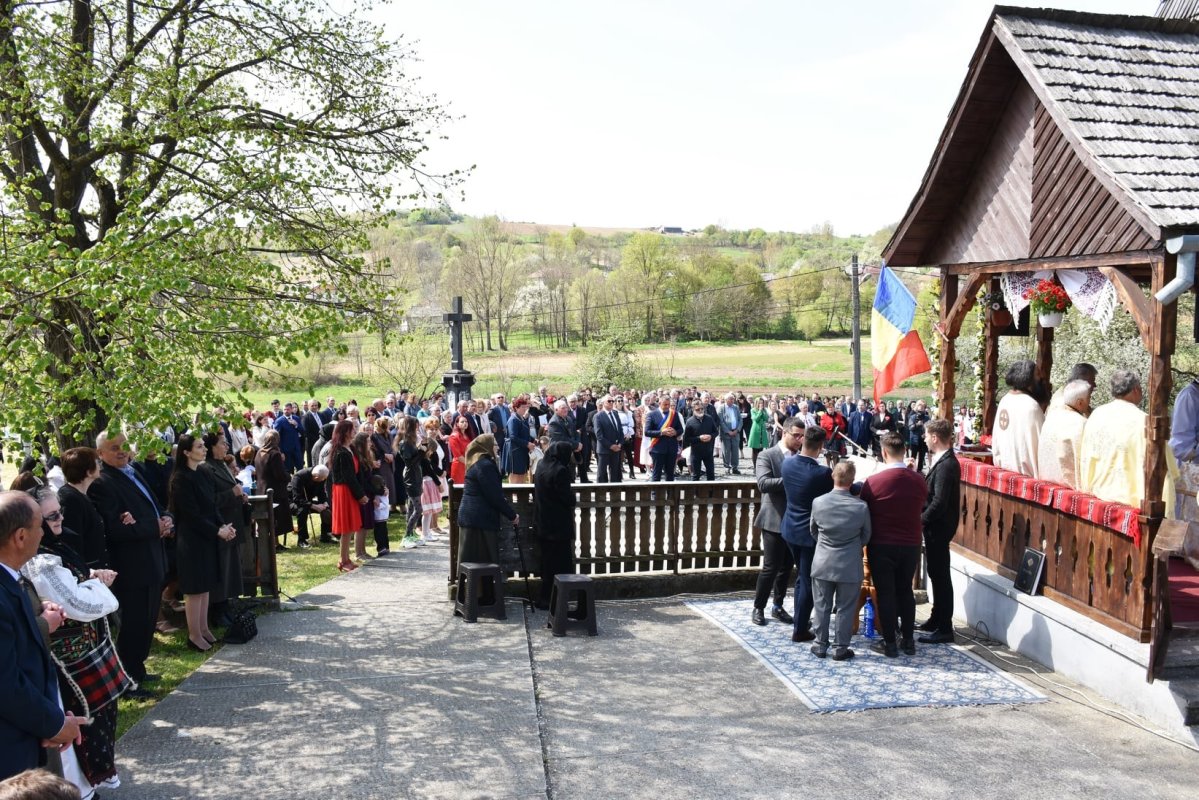 Hramul Bisericii „Sfântul Apostol Toma” din Oarța de Sus, Maramureş 212232