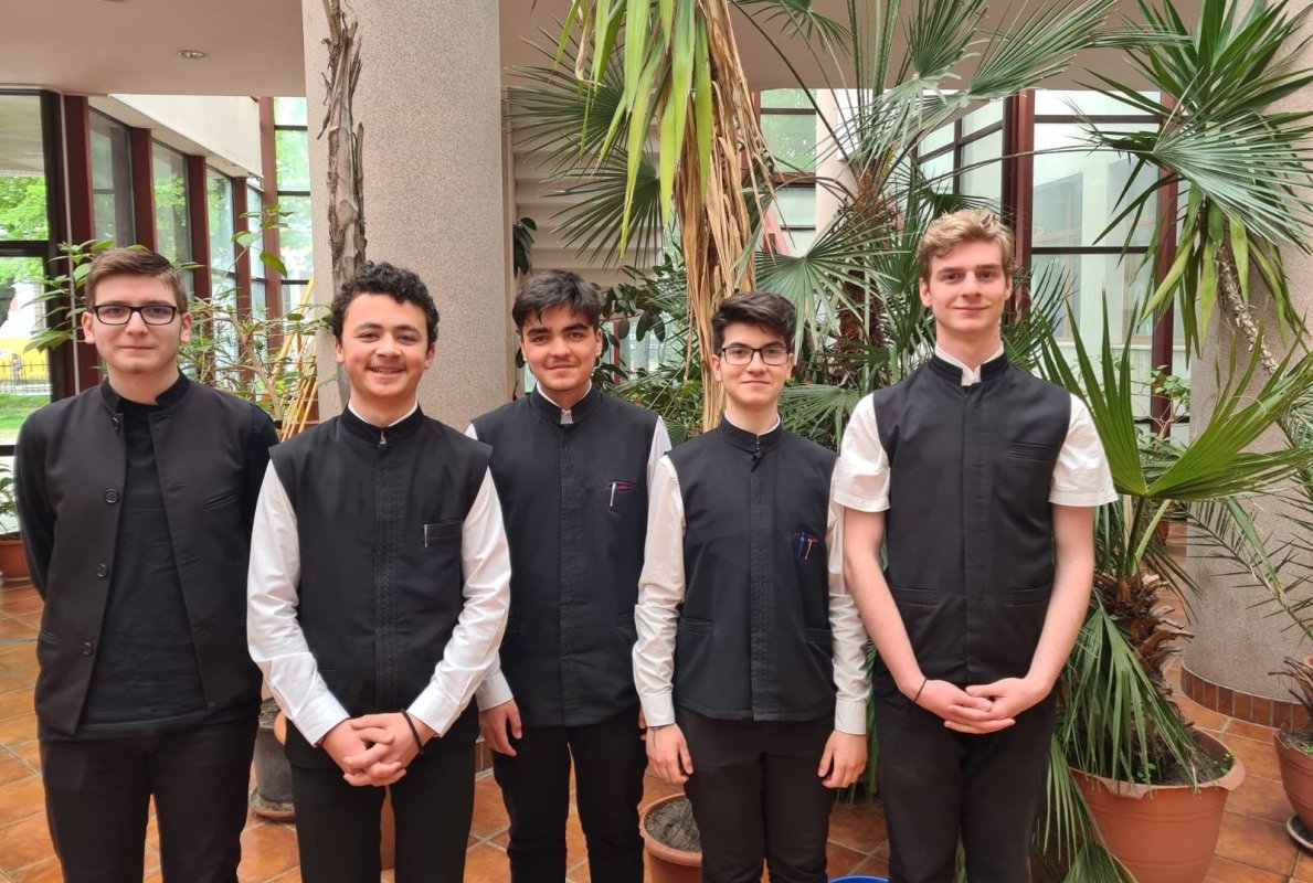 Rezultate meritorii pentru elevii Seminarului Teologic Ortodox din Iași 212407