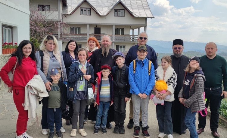 Acțiuni social-filantropice în sprijinul refugiaților ucraineni 212747