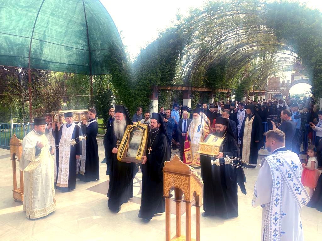 Începutul sărbătorii hramului Mănăstirii Pantocrator din județul Teleorman 212794