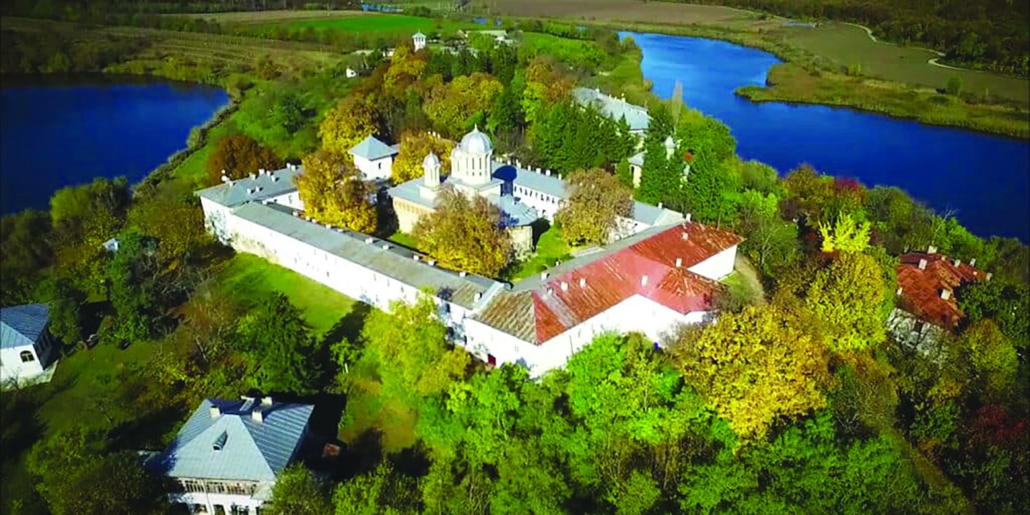 Macarie Dascălul, mentorul  Sfântului Paisie în arta traducerii 212301