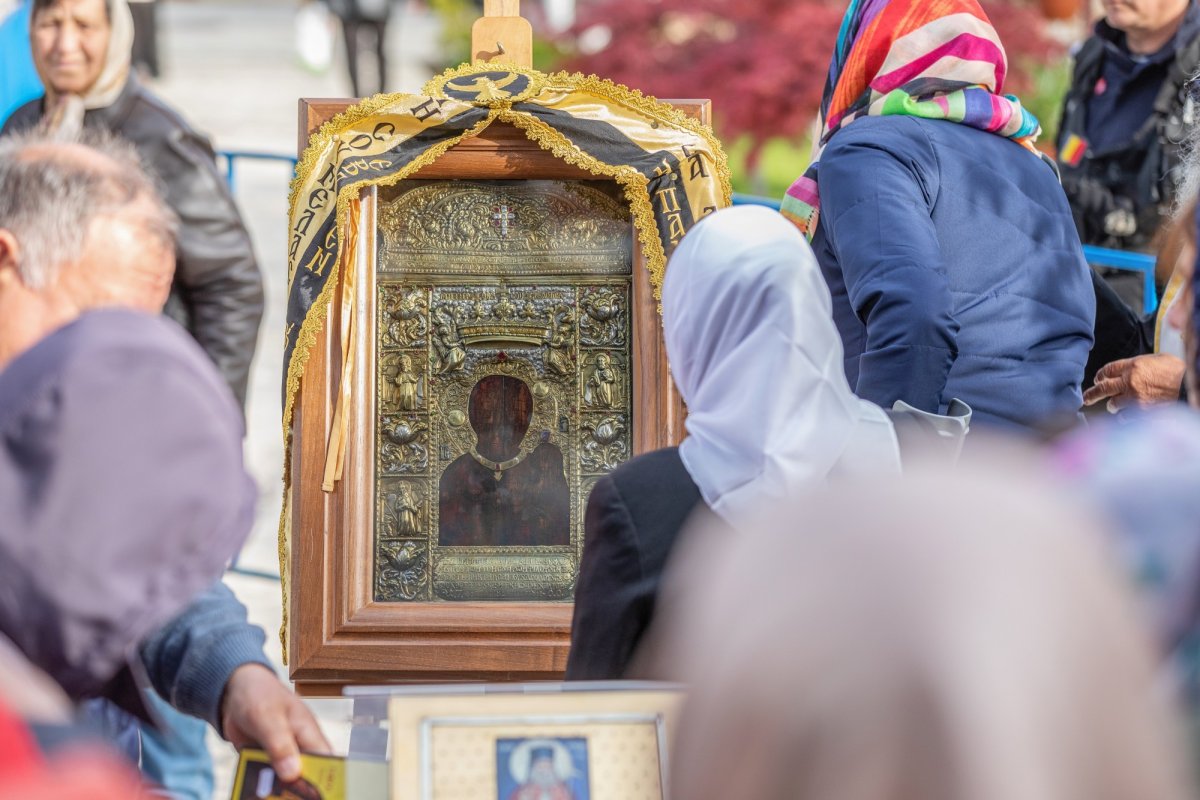 Pelerinaj la hramul Mănăstirii Pantocrator din Drăgăneşti‑Vlaşca 212972