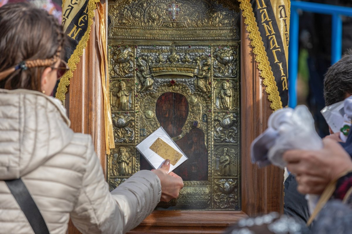 Pelerinaj la hramul Mănăstirii Pantocrator din Drăgăneşti‑Vlaşca 212977