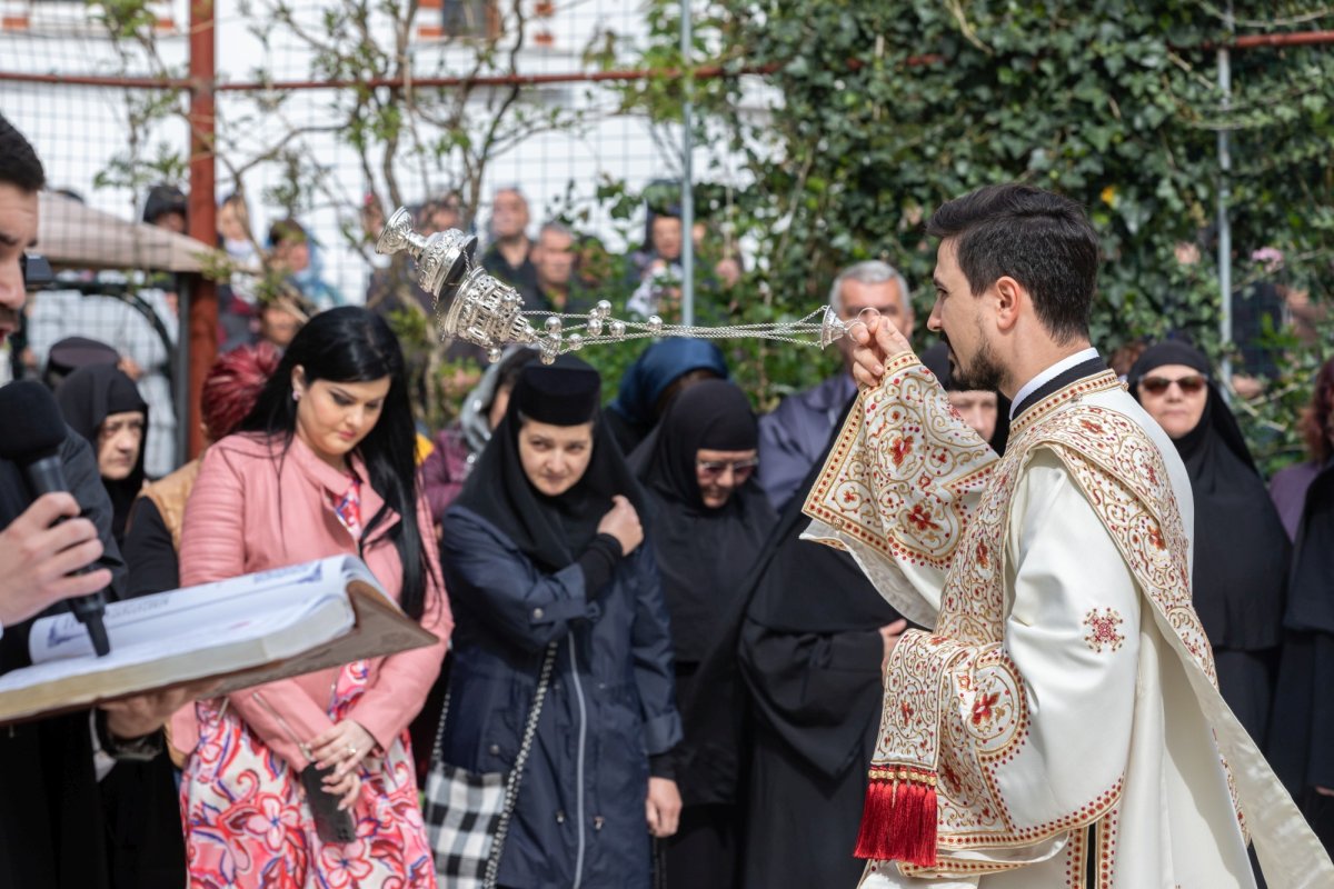 Pelerinaj la hramul Mănăstirii Pantocrator din Drăgăneşti‑Vlaşca 213000