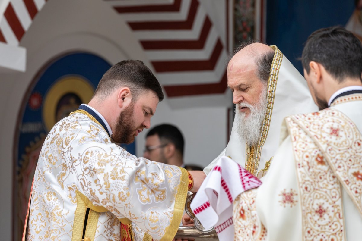 Pelerinaj la hramul Mănăstirii Pantocrator din Drăgăneşti‑Vlaşca 213010