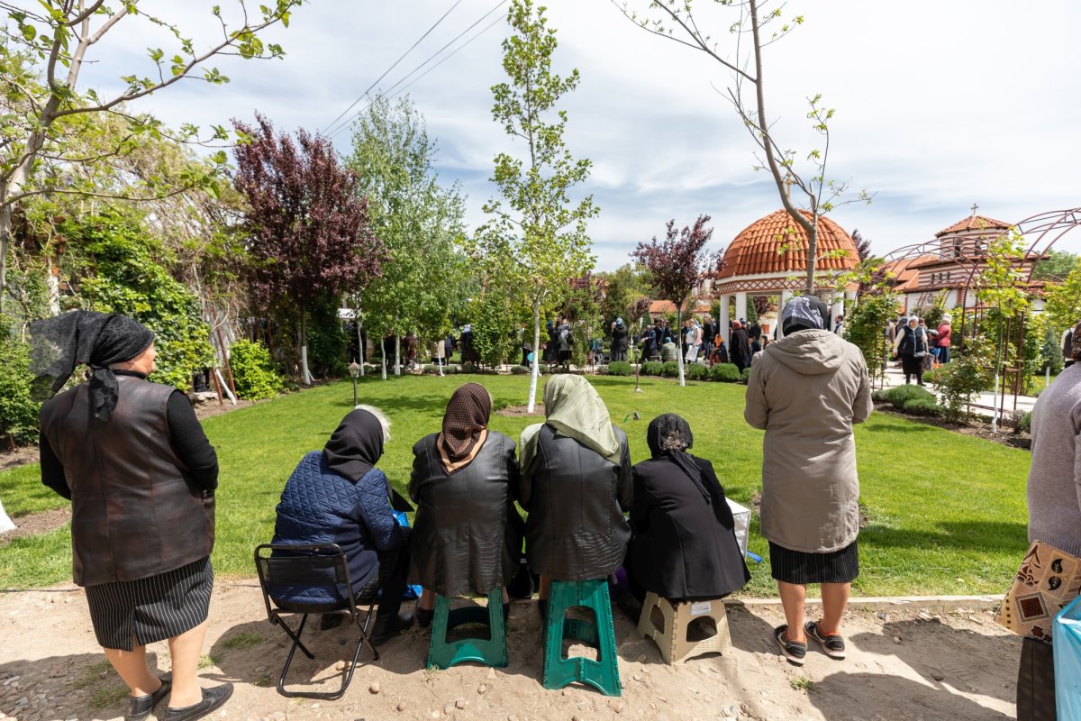 Pelerinaj la hramul Mănăstirii Pantocrator din Drăgăneşti‑Vlaşca 213035