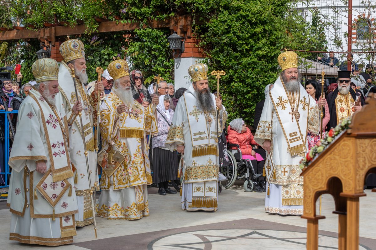Pelerinaj la hramul Mănăstirii Pantocrator din Drăgăneşti‑Vlaşca 213274