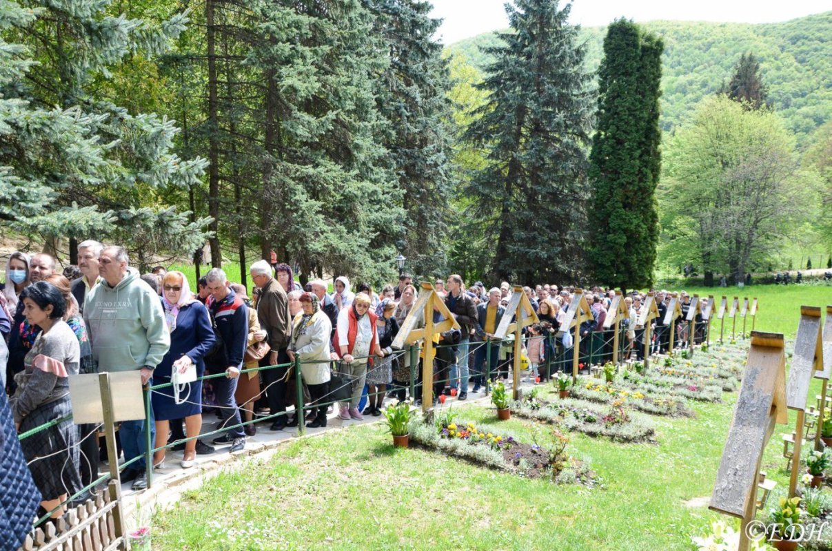 Sobor de arhierei la hramul Mănăstirii Prislop, Hunedoara 212941