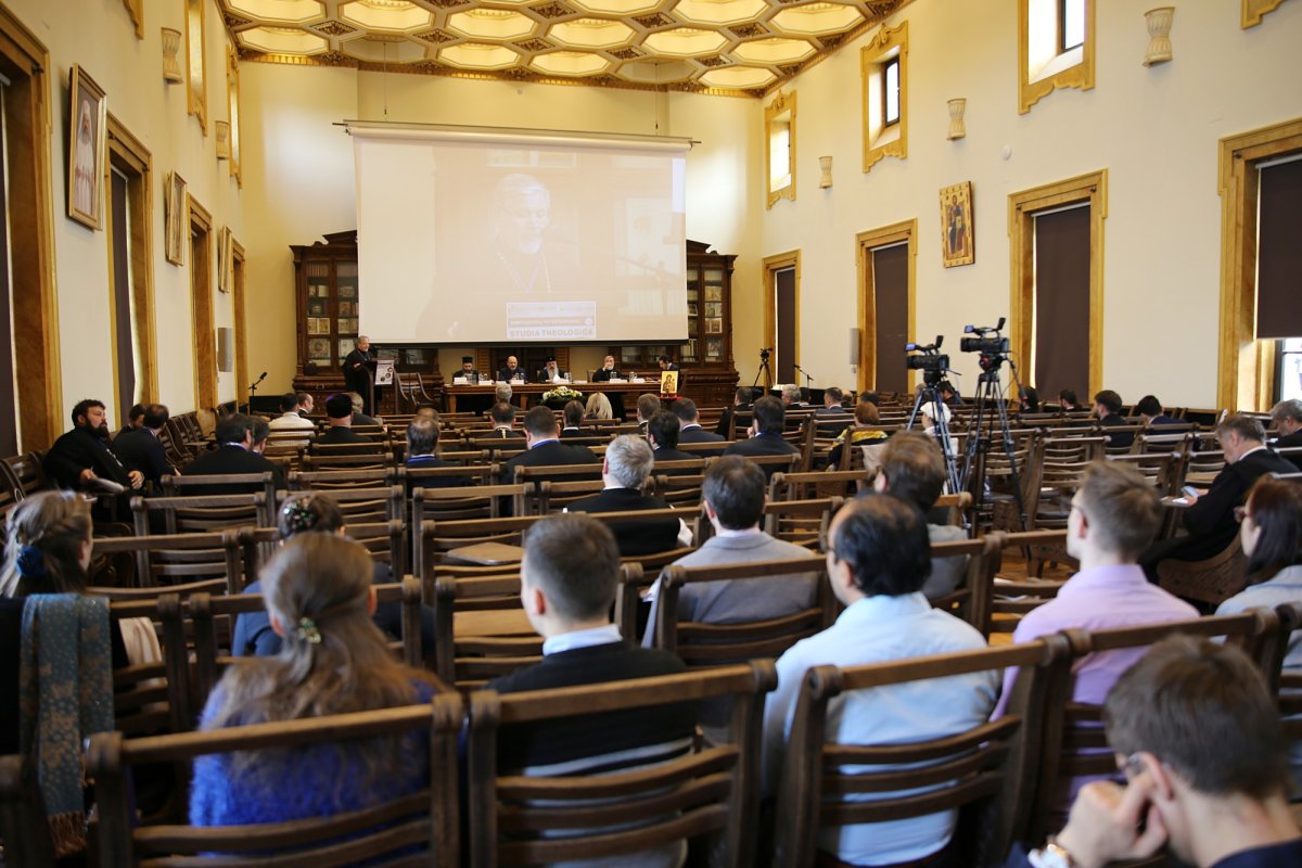 Simpozionul internațional  „Studia Theologica Doctoralia”, la Iași 213340